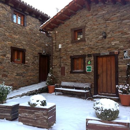 El Bulin De La Hiruela Guest House Room photo