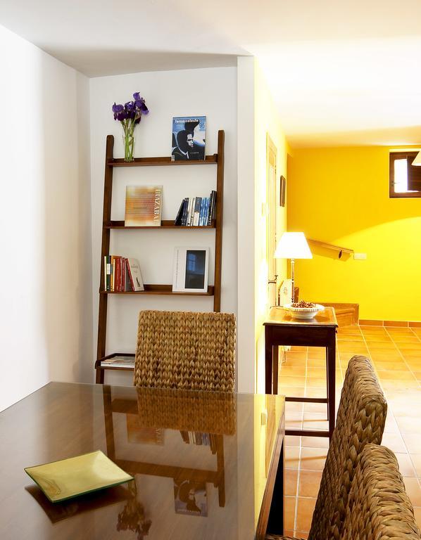 El Bulin De La Hiruela Guest House Exterior photo